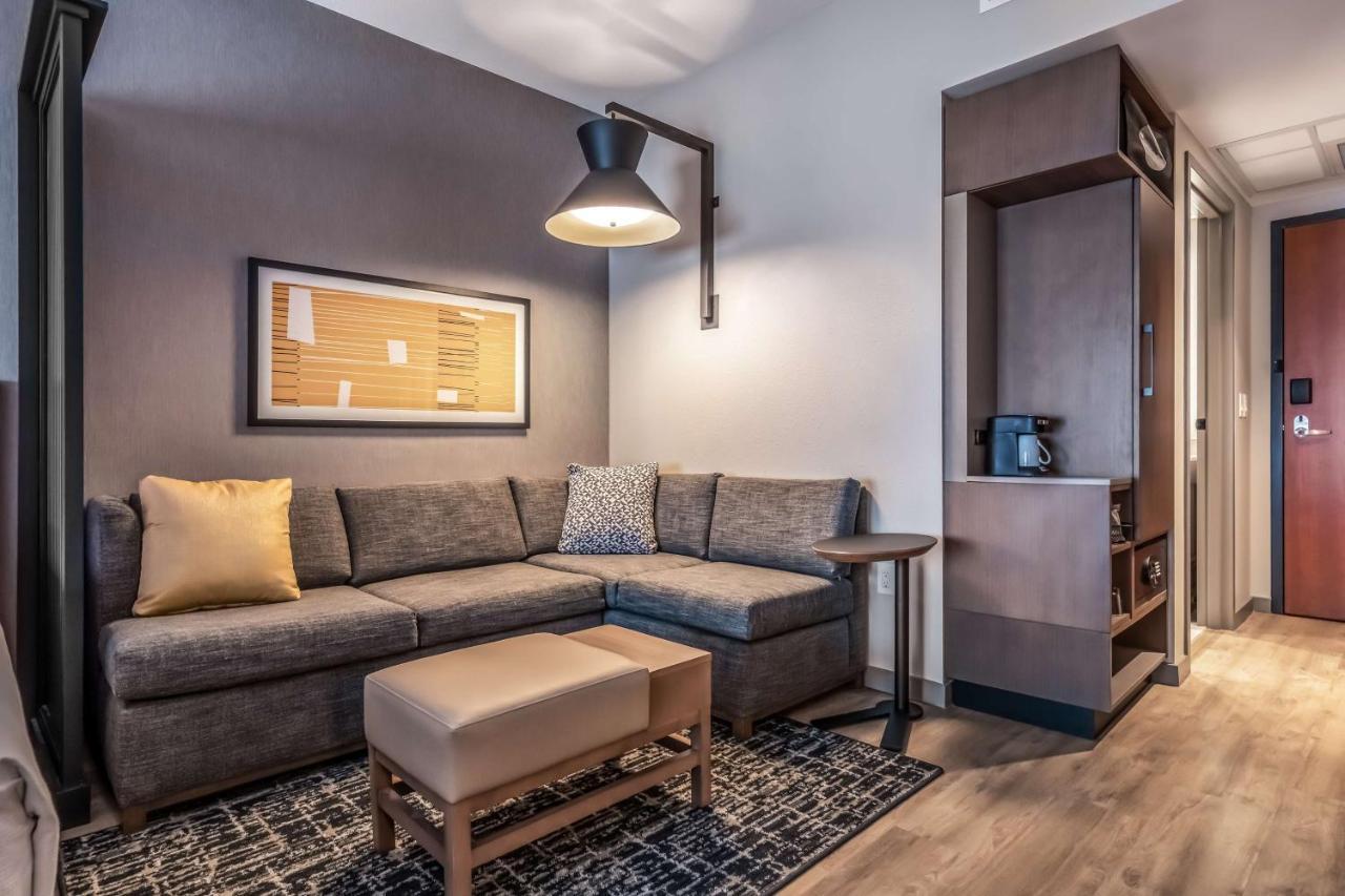 Hyatt Place Gainesville Downtown Екстериор снимка