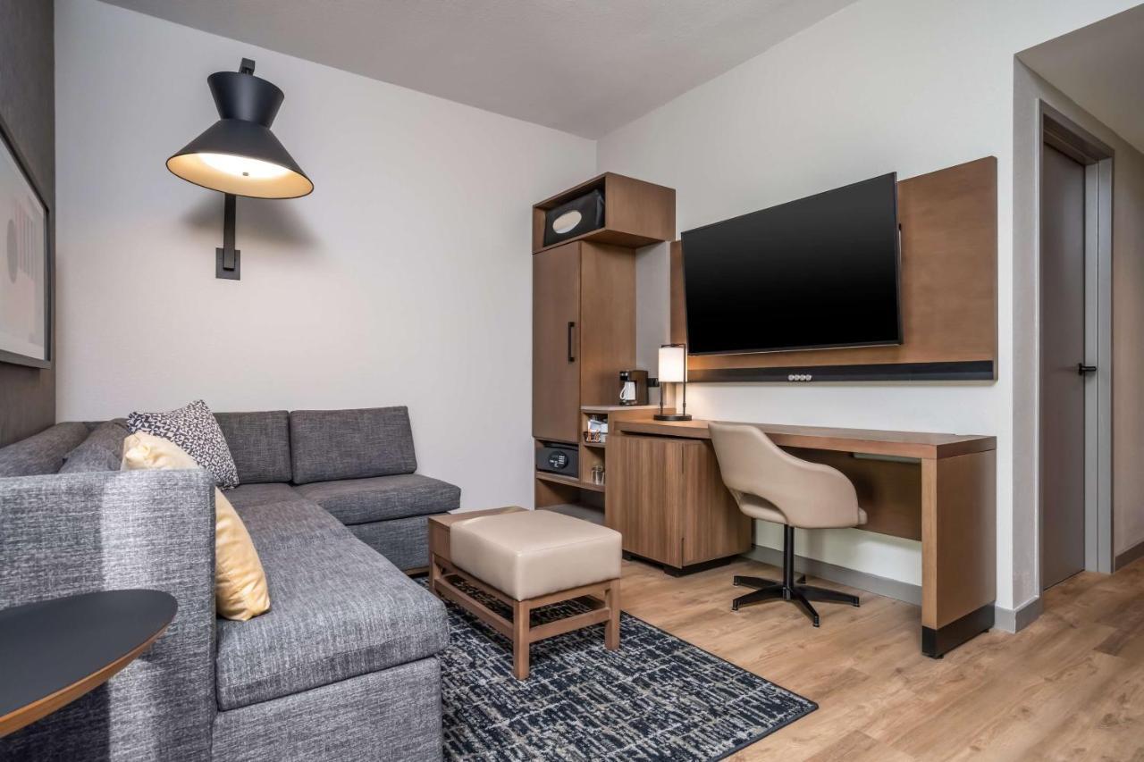 Hyatt Place Gainesville Downtown Екстериор снимка